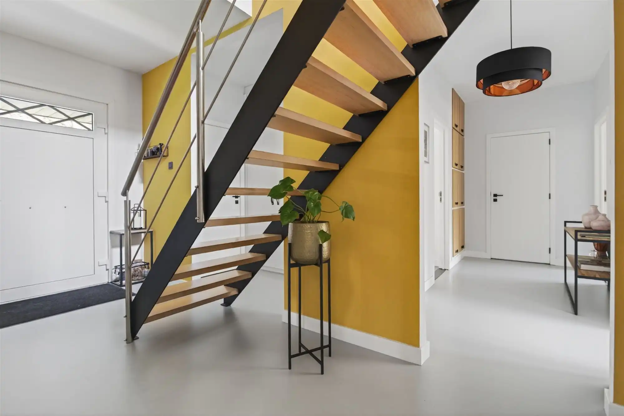 Ruime villa met zuidgerichte tuin en maximale privacy foto 8