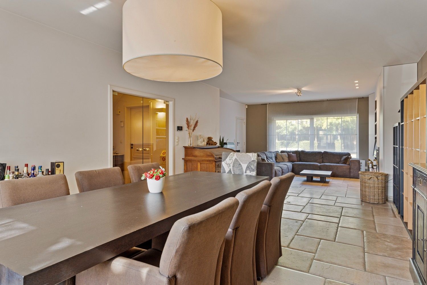 Ruime instapklare halfopen bebouwing op 433m² te Mortsel foto 3