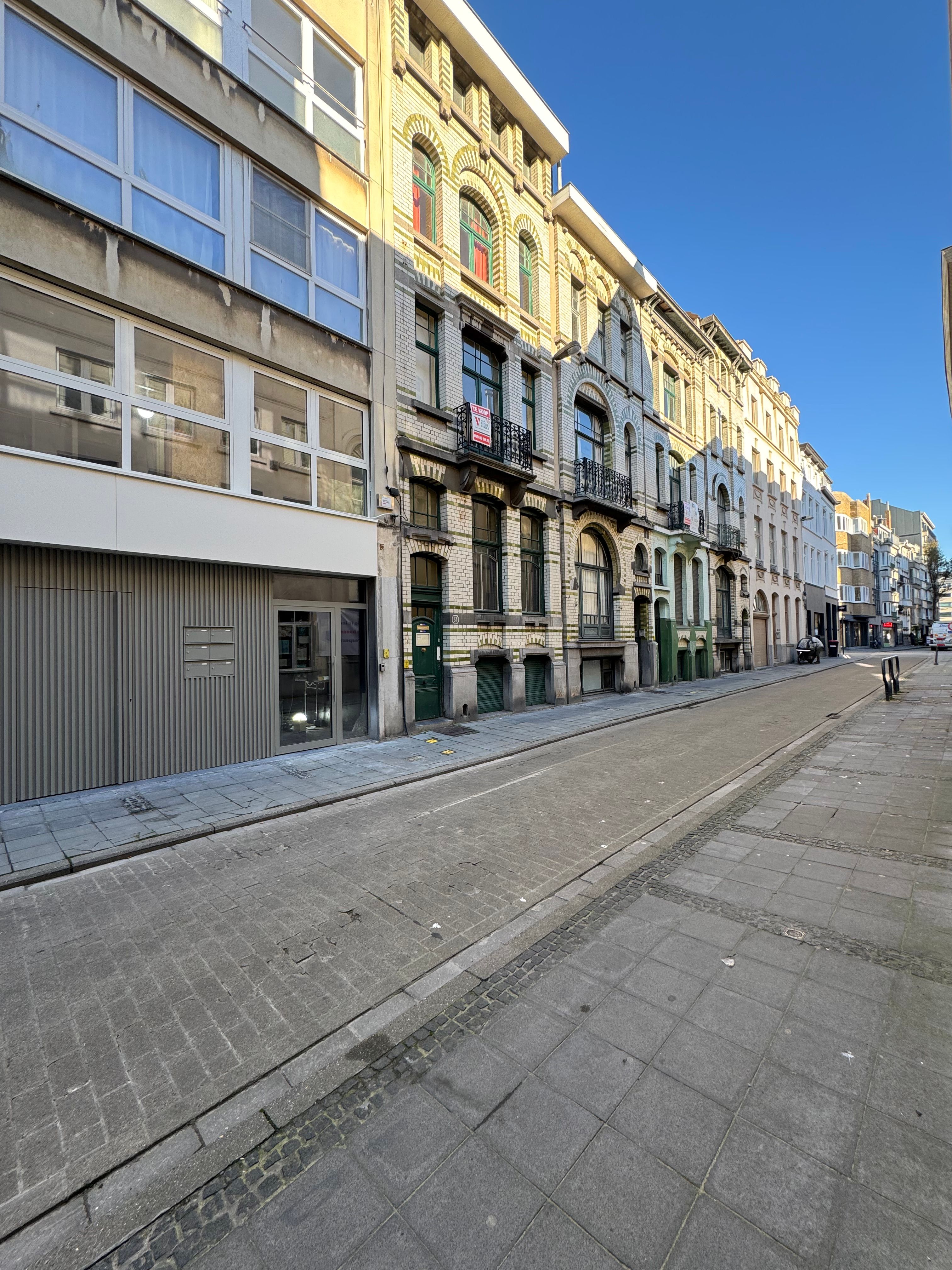 Woonhuis in het hartje van Oostende foto 14