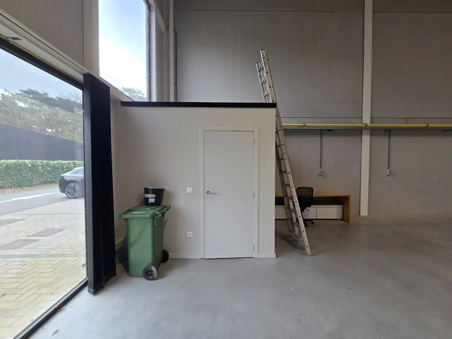 Recent magazijn, 216m², op industrieterrein 'Stadsheide', vlakbij Corda Campus foto 16