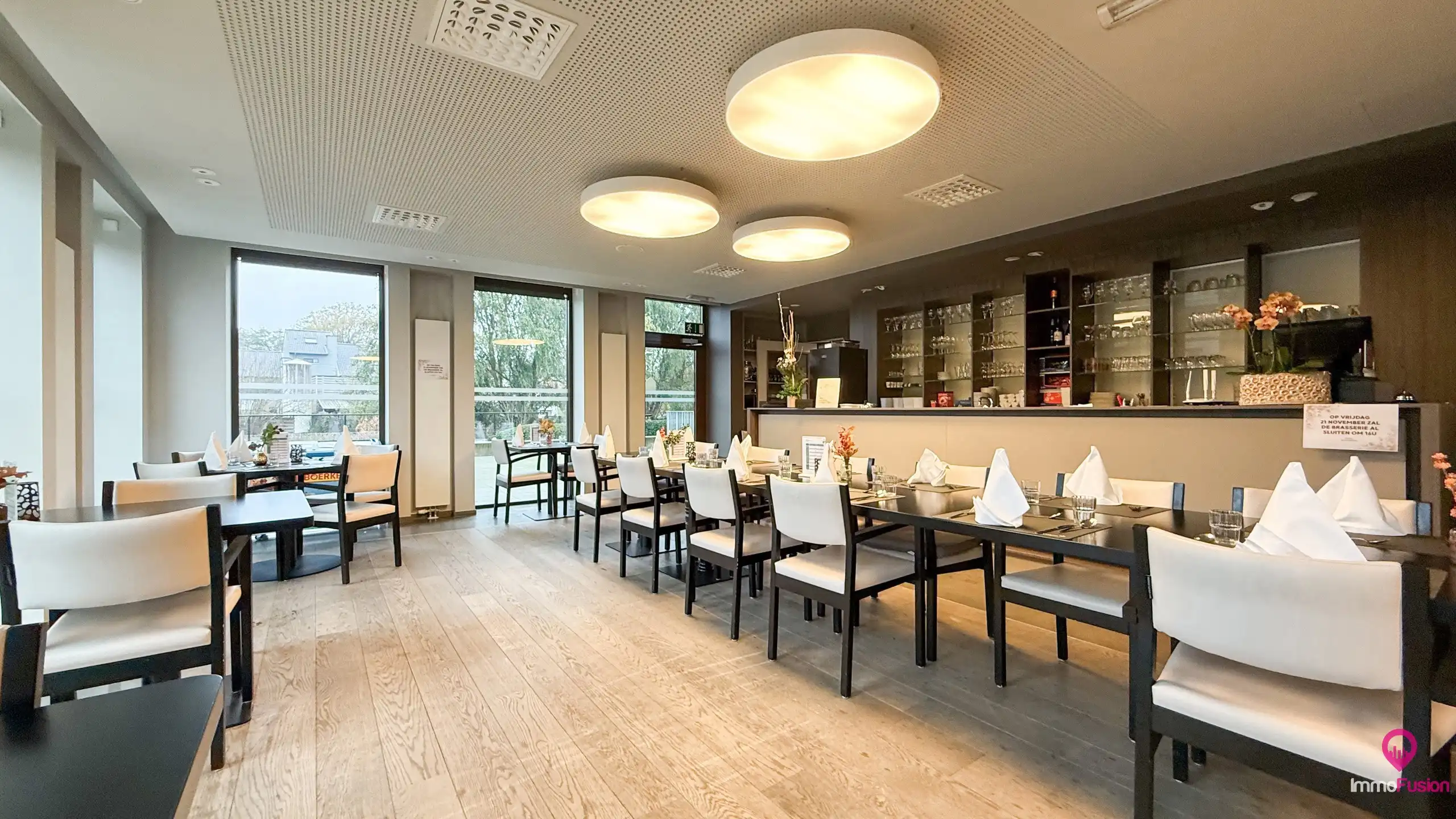 Stijlvol serviceflat met comfort, rust en zekerheid! foto 47