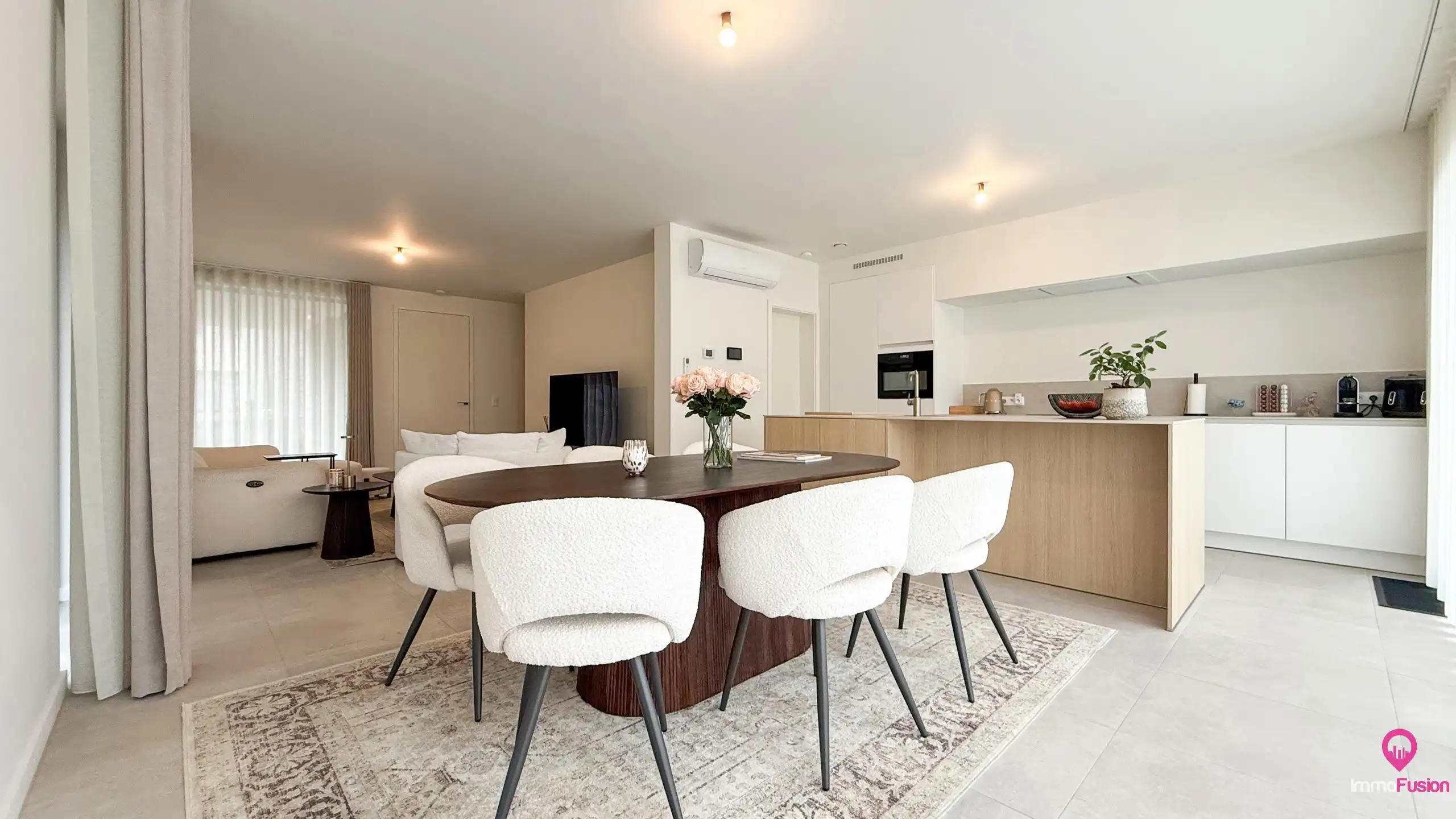 Stijlvolle nieuwbouwwoning met diepe tuin + vloerverwarming! foto 9