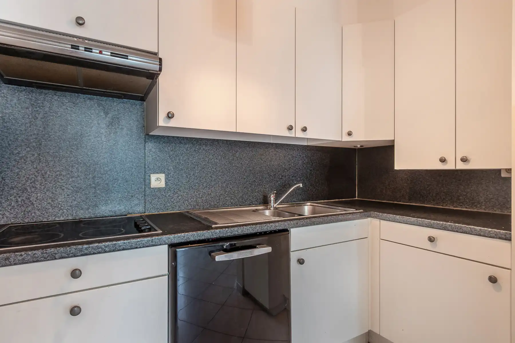 Tof appartement met twee slaapkamers en terras op topligging foto 7