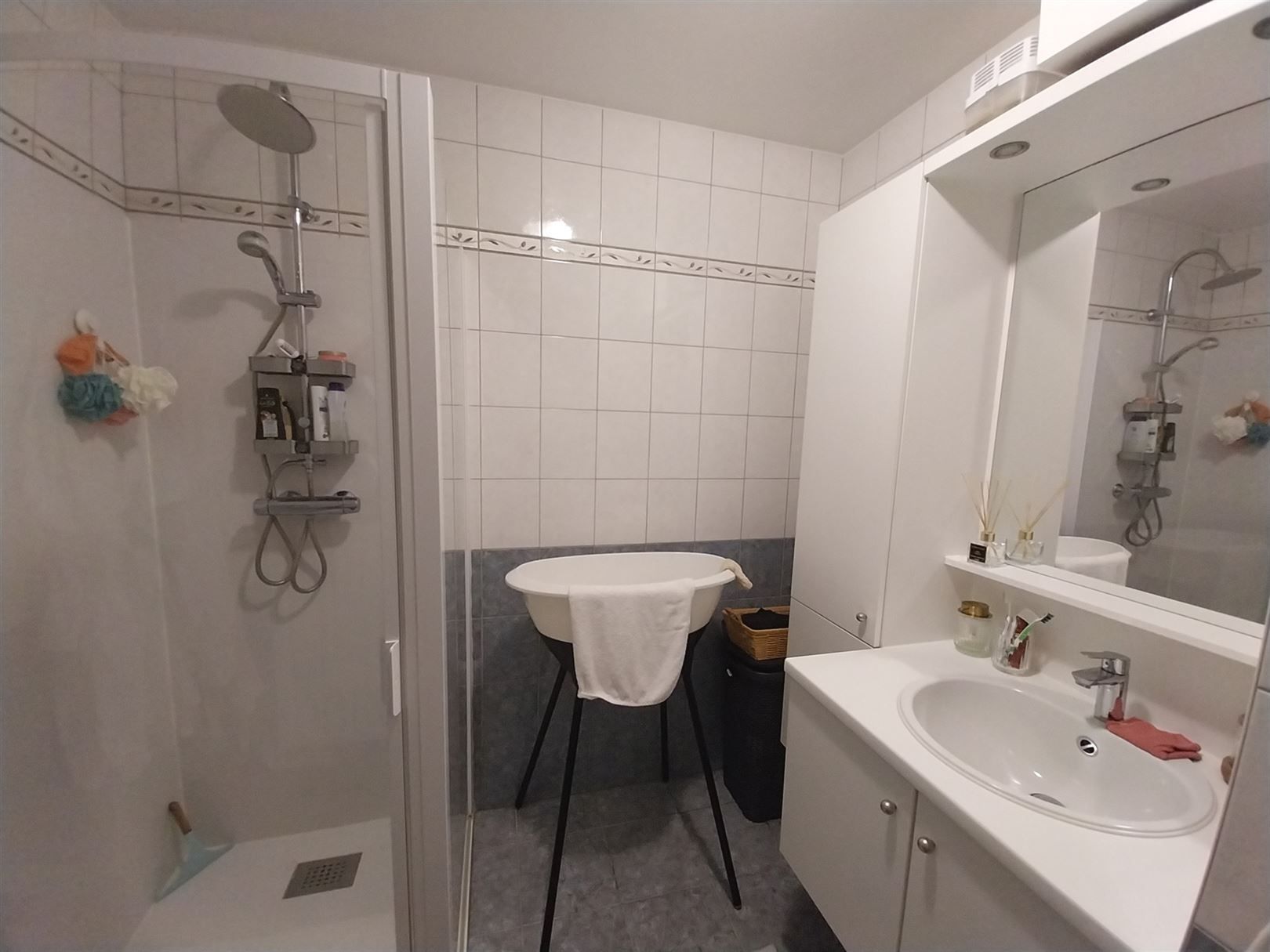 TE HUUR: Gelijkvloers appartement met 1 slaapkamer in Heusden-Zolder! foto 8