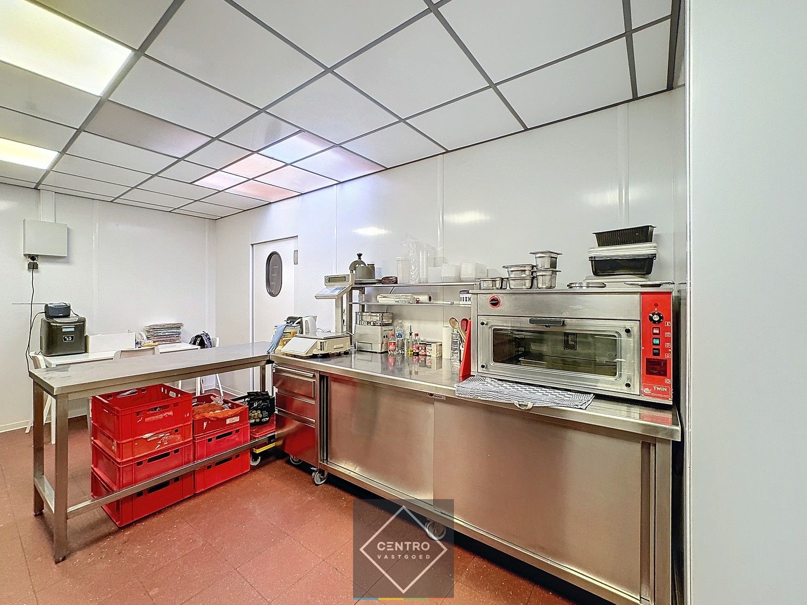 HANDELSPAND met opslagruimte! foto 17