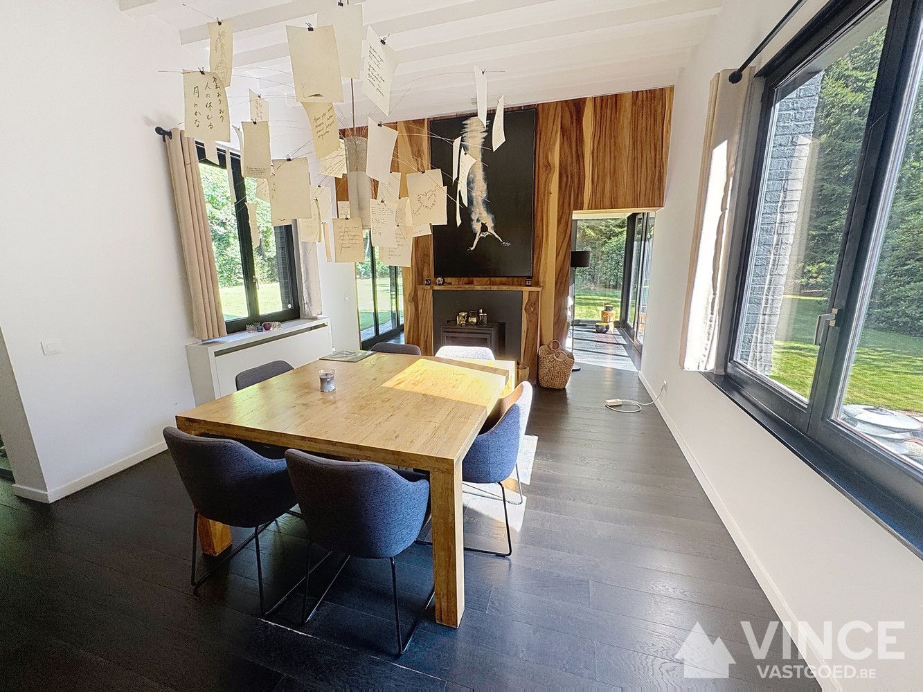 Prachtige villa met grote tuin foto 10