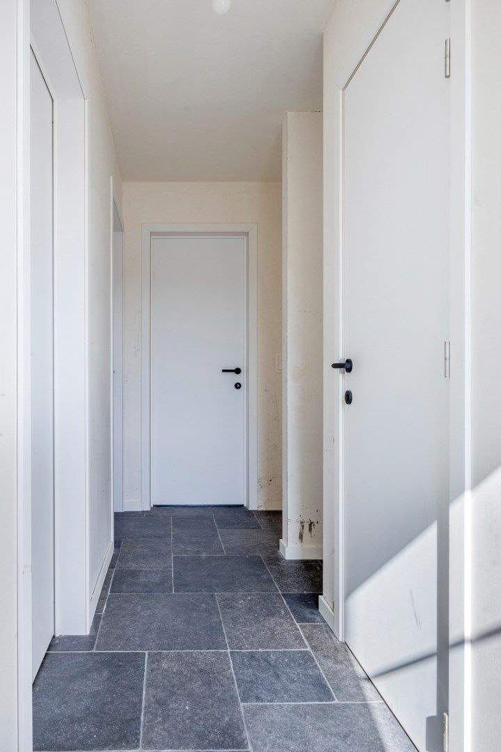 Ruime en energiezuinige nieuwbouwwoning op toplocatie in Tongeren foto 12