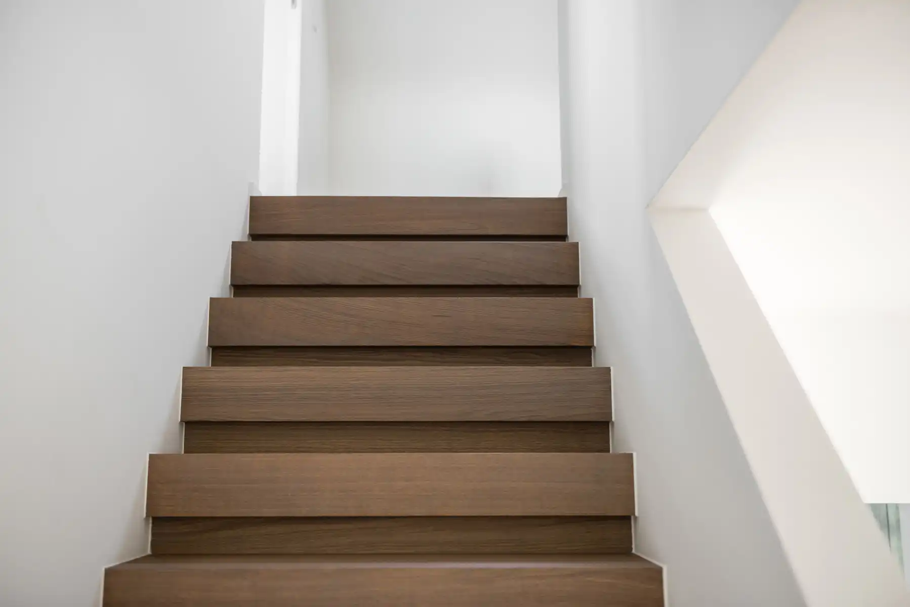 Exclusieve instapklare woning met zwembad en open groenzicht foto 55