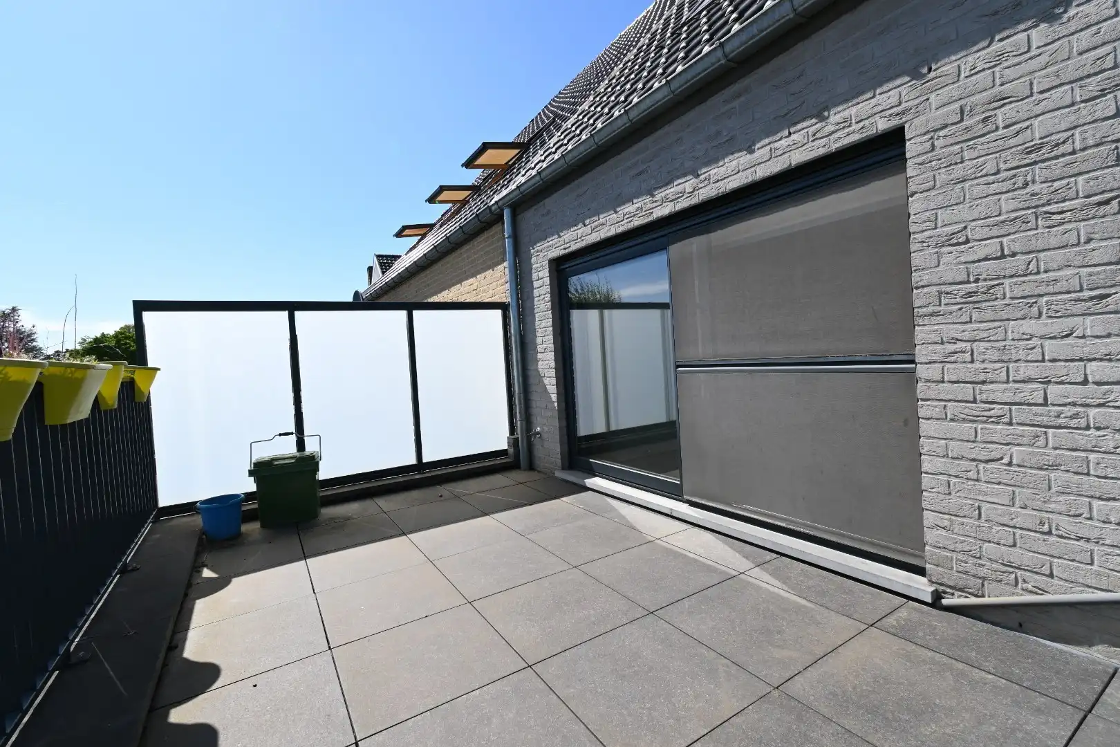Knap ingericht ruim duplex-appartement met 3 slaapkamers te  Bilzen - Merem + autostandplaats foto 14