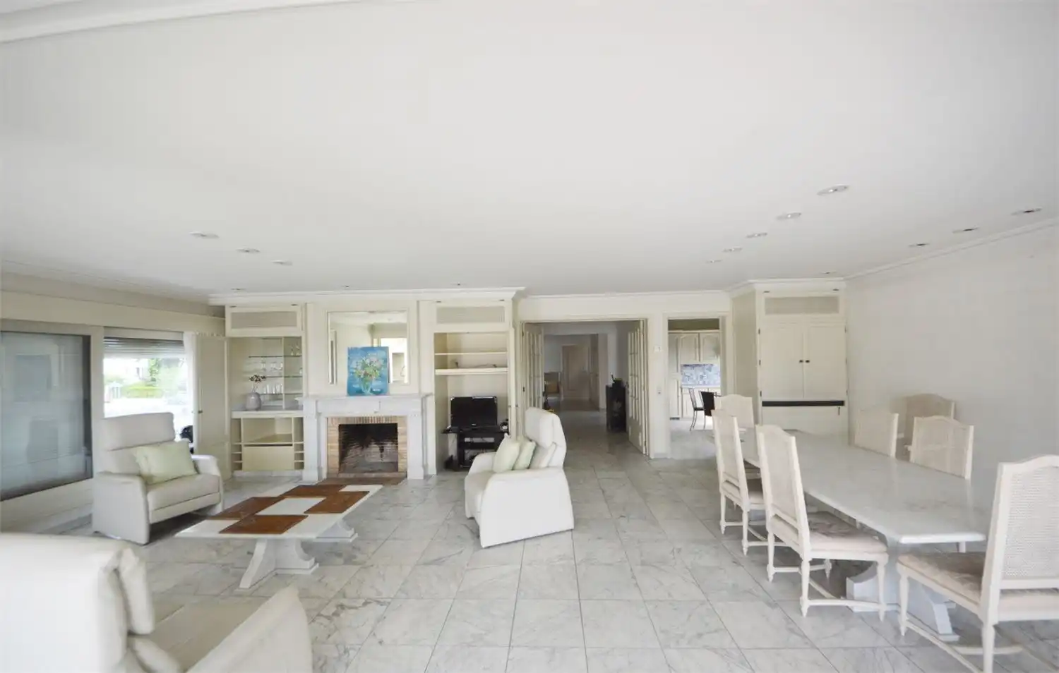RUIM APPARTEMENT 215 m² met 5 slaapkamers en PRACHTIG TERRAS foto 5