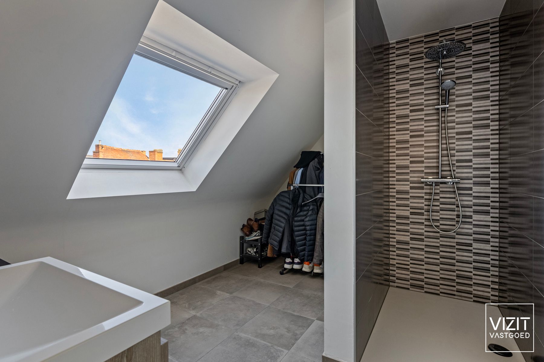Recent appartement met 3 slaapkamers in centrum Ninove!  foto 11