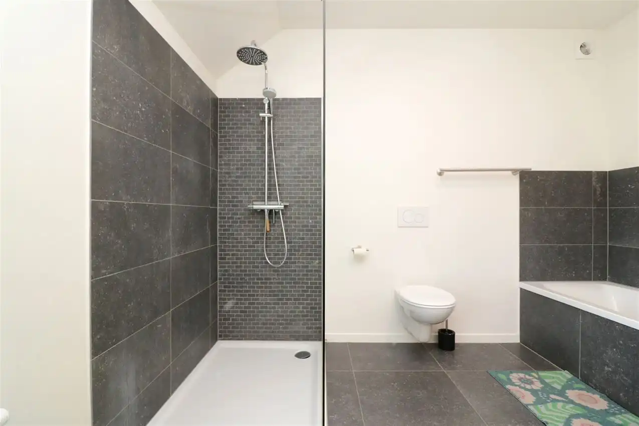 Rustig gelegen woning met 3 slpk., tuin en garage foto 33