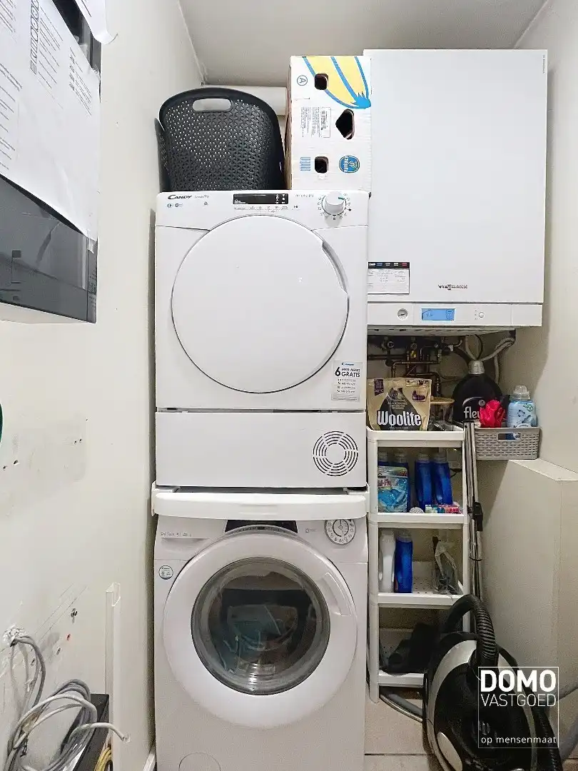 RUIM APPARTEMENT MET TERRAS, 1 SLAAPKAMERS EN PARKEERPLAATS IN HET CENTRUM VAN HASSELT  foto 11