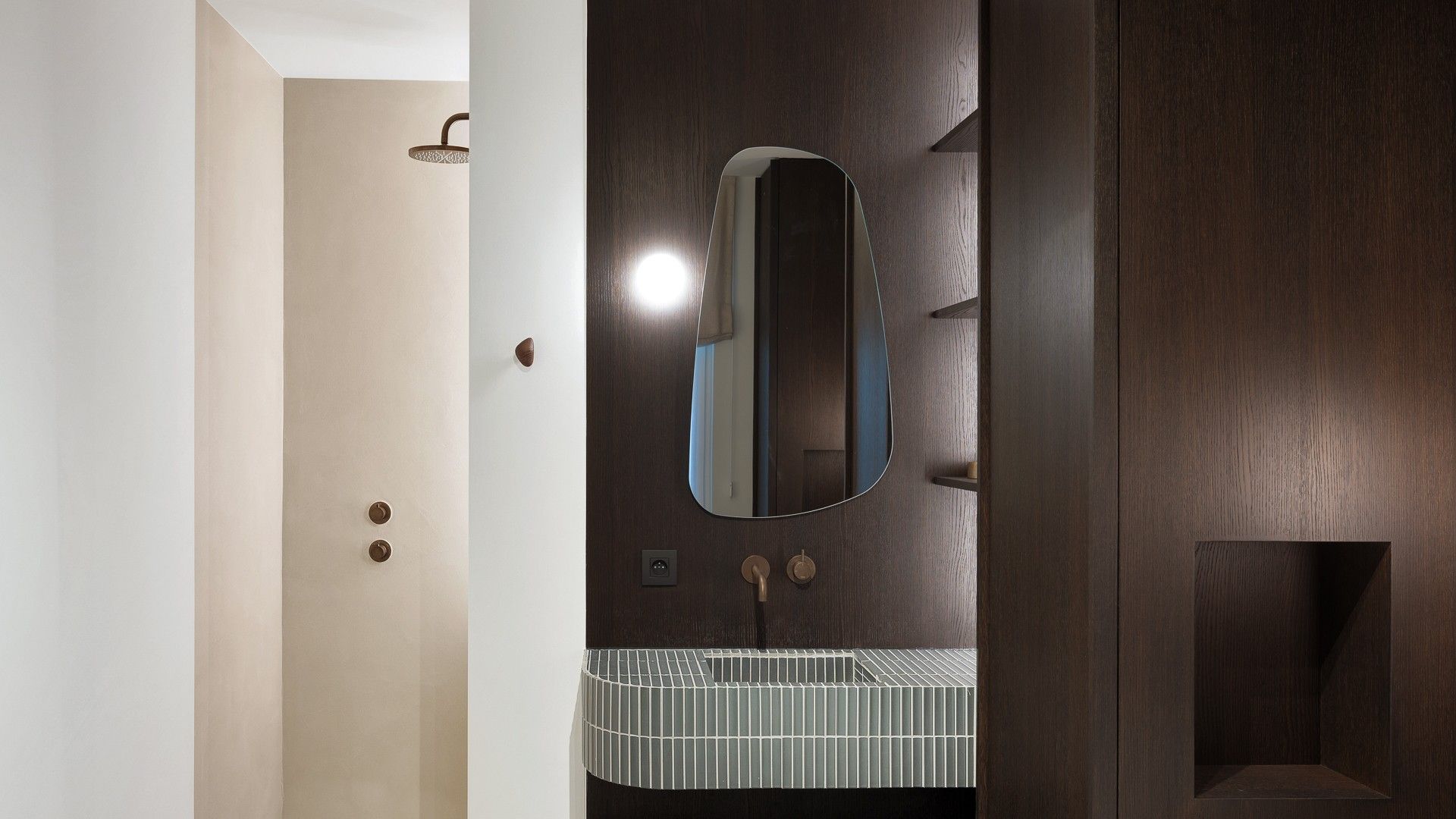 Prachtig 3 slaapkamerappartement Zeedijk-Het Zoute met frontaal zeezicht foto 24