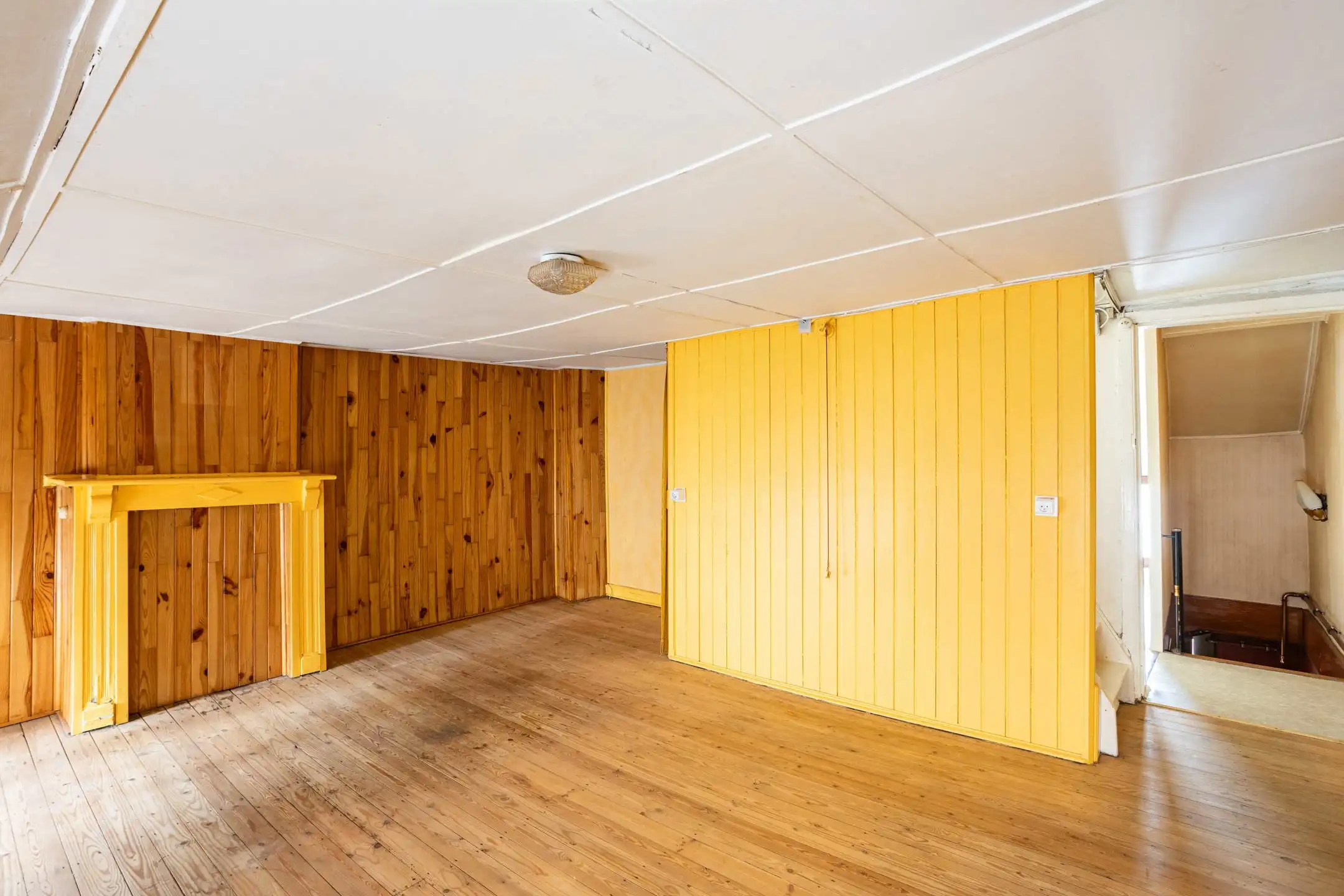 Te renoveren woning met aangename stadstuin foto 14