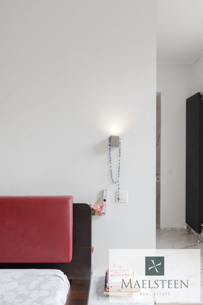 Instapklare villa op 835 m² te Sint-Michiels (Brugge) foto 21