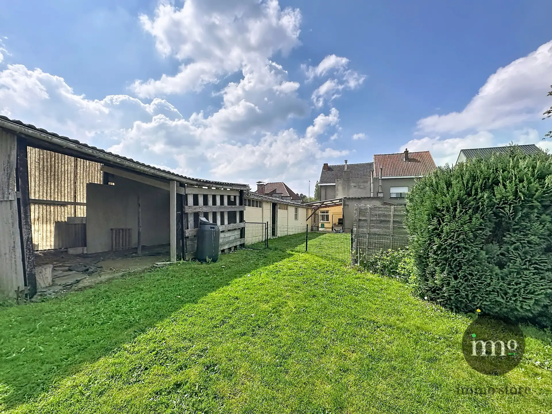 Stevige woning met tuin op rustige ligging in Ternat foto 6