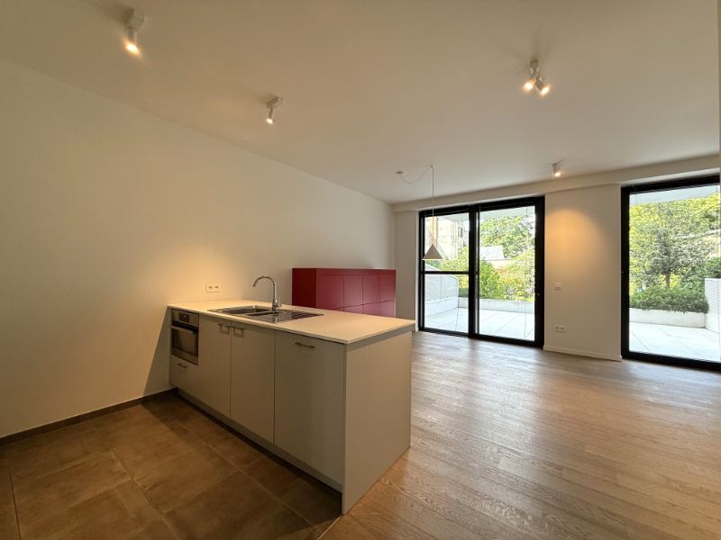 Recent gelijkvloers appartement met ruim terras en zicht op aangelegde binnentuin – topligging in Gent foto 9