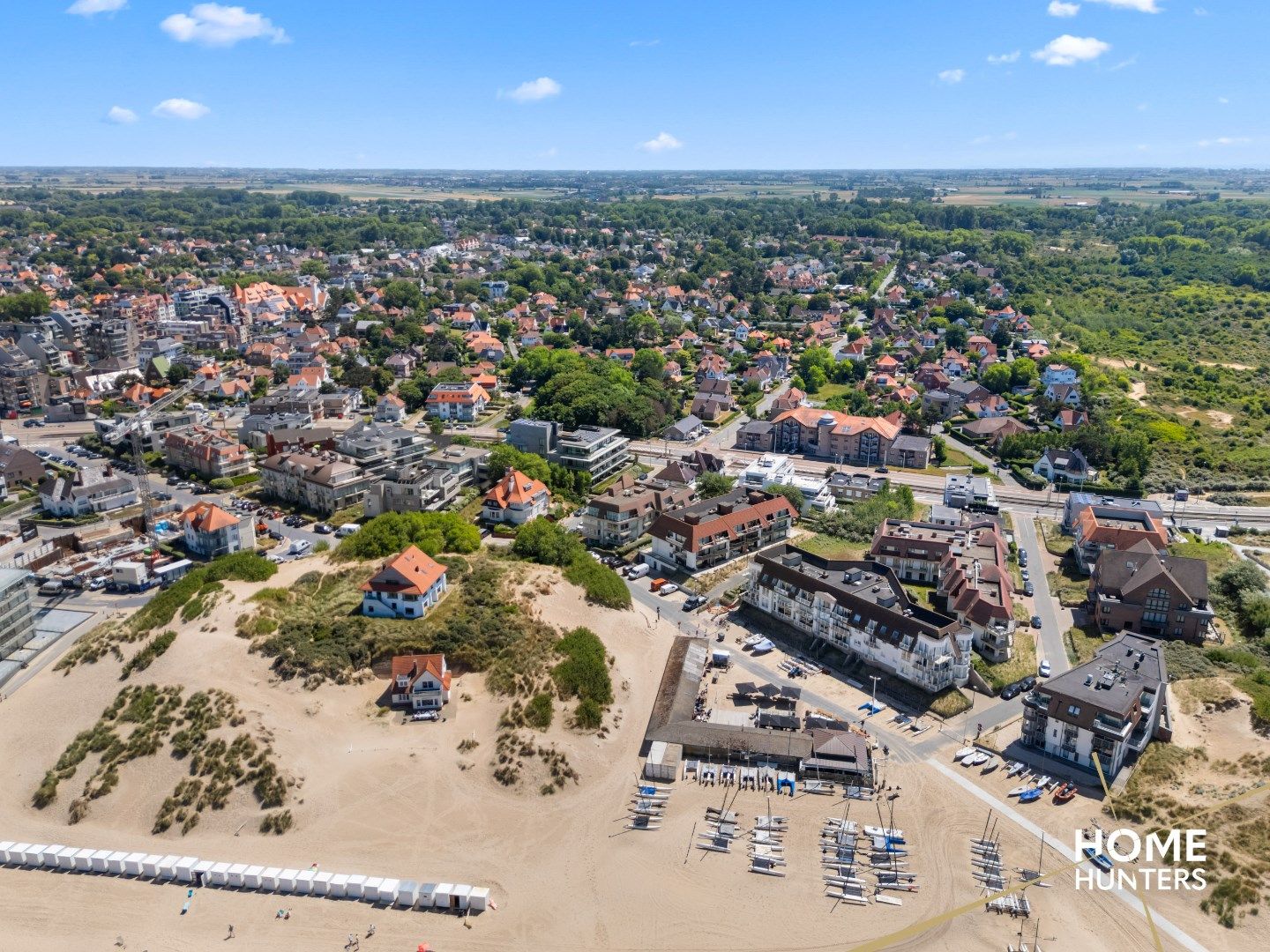 Uniek 2 slaapkamer appartement met zicht op zee en duinen foto 25