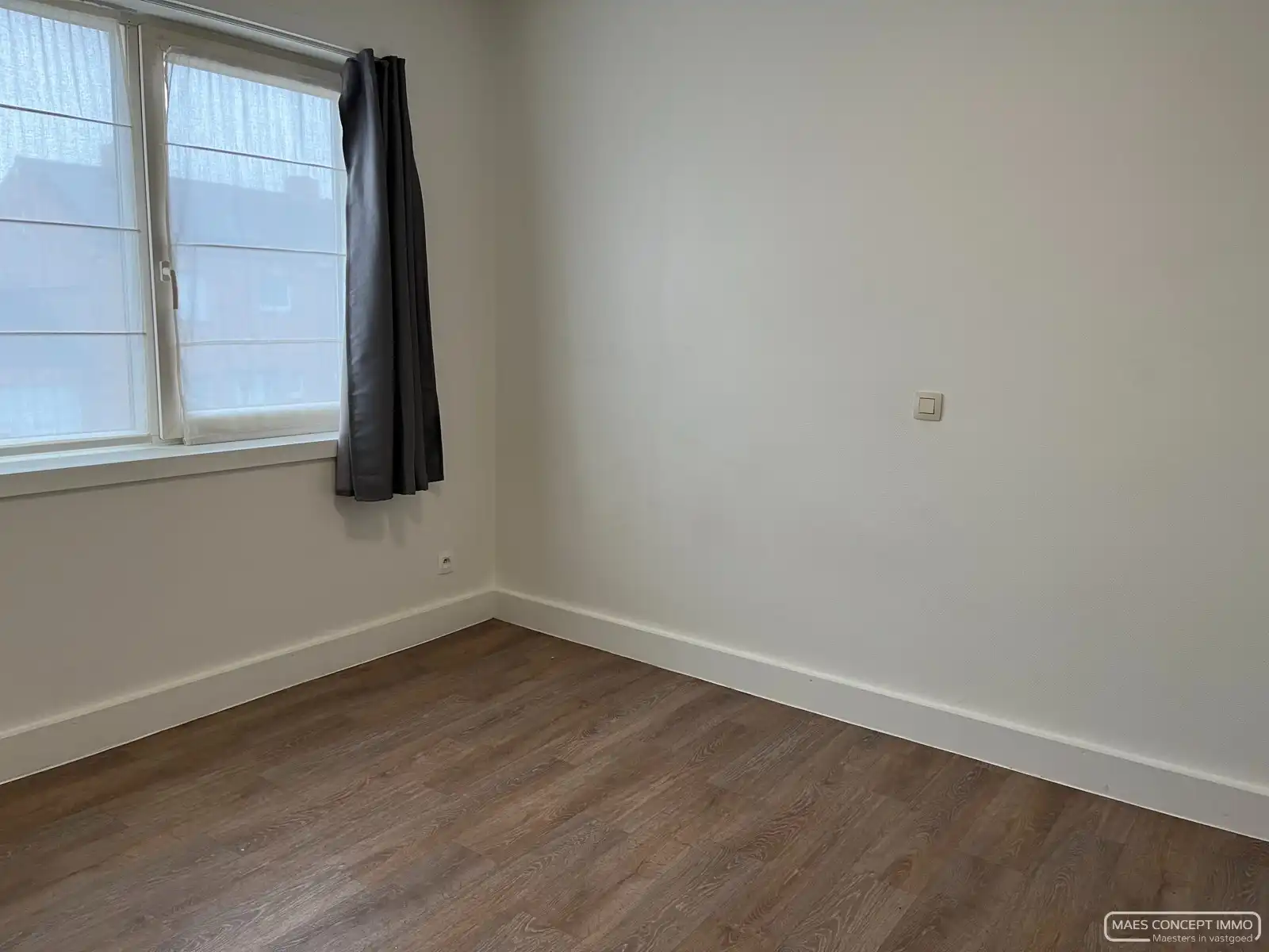 Instapklare woning te huur met 3 slaapkamers en tuin in centrum Tiegem foto 8