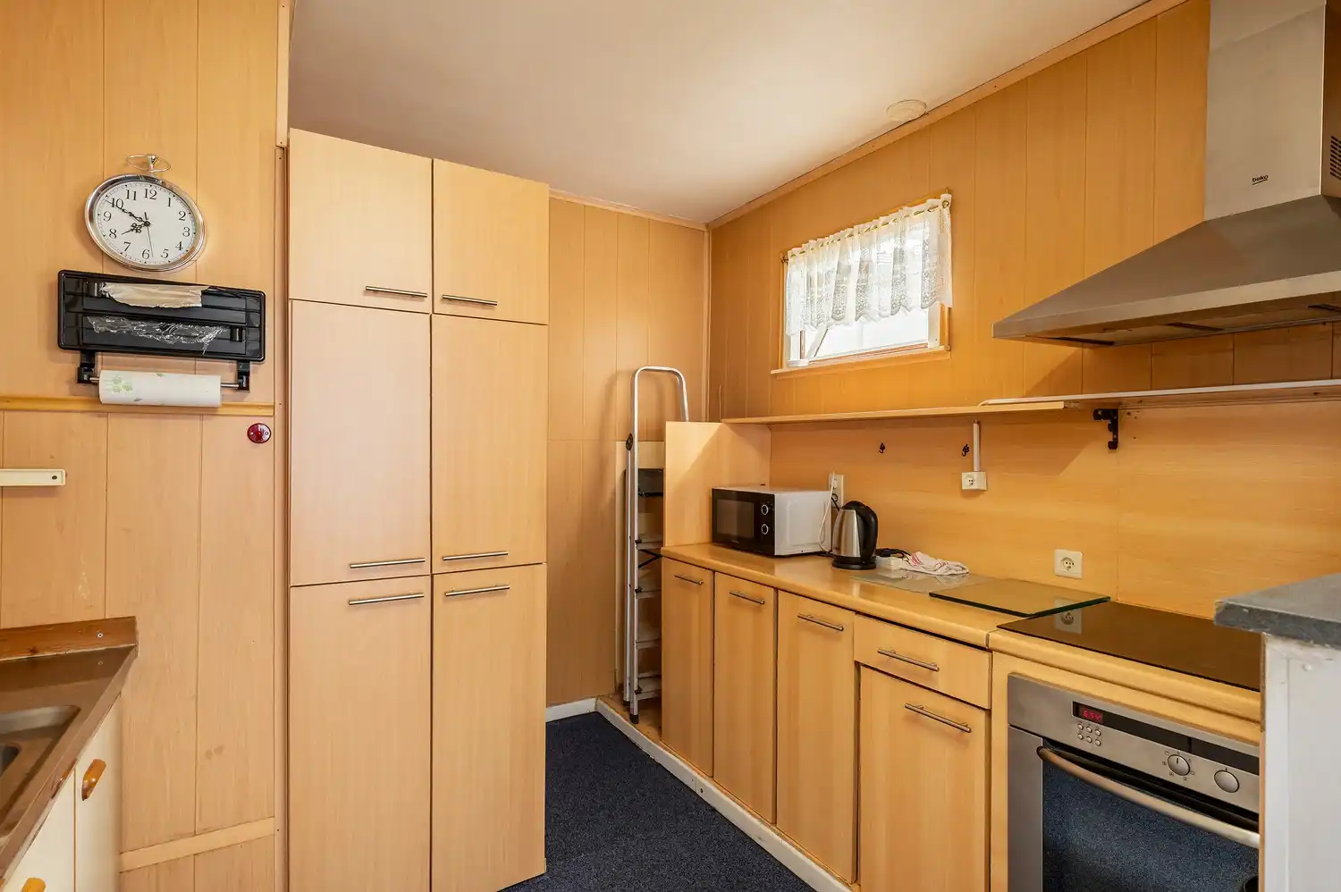 Te renoveren halfopen bebouwing op een perceel van 361 m². foto 10