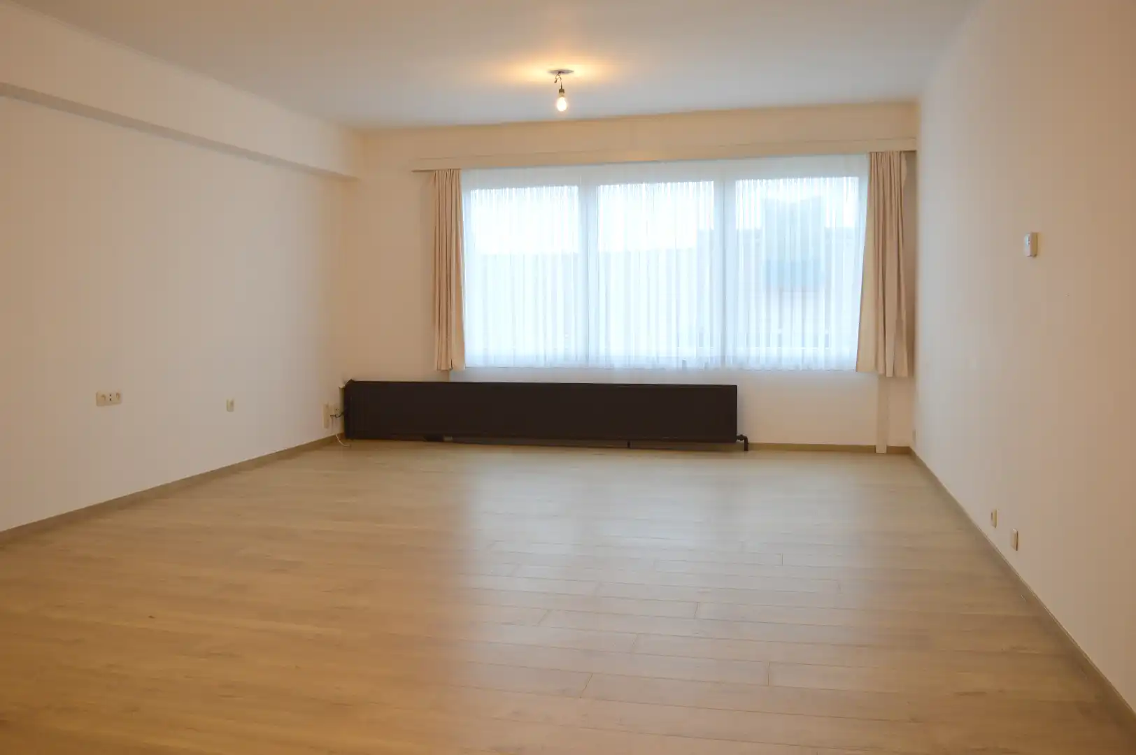 Interessant opbrengsteigendom met 6 appartementen te koop in Heule foto 9