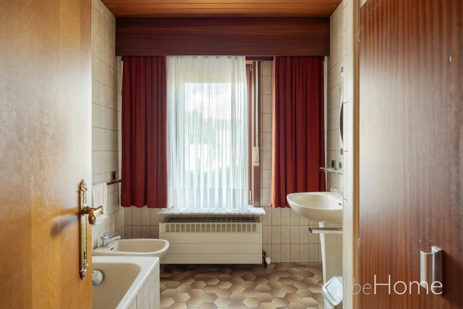 Vrijstaande woning met heel wat potentieel op topligging! foto 21