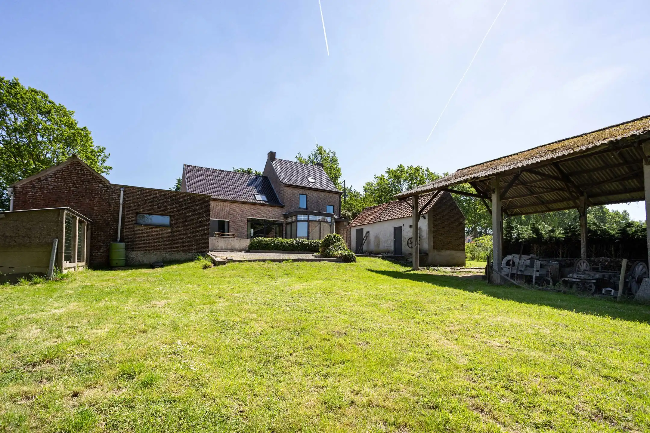 Karaktervolle hoevewoning met weide ca. 7.845 m²  te Zwalm foto 26