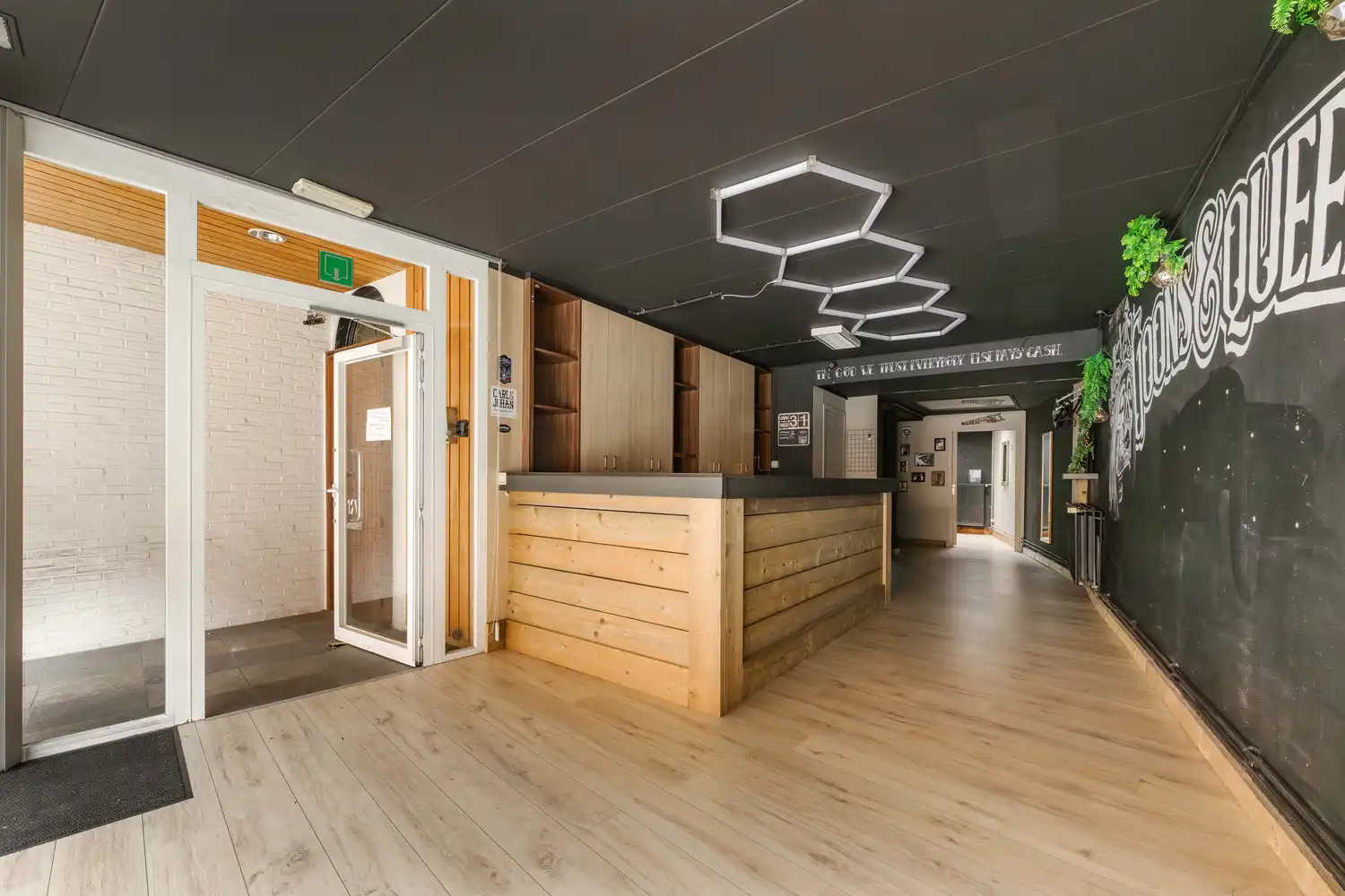 Handelspand met woonst te Tielt. foto 3