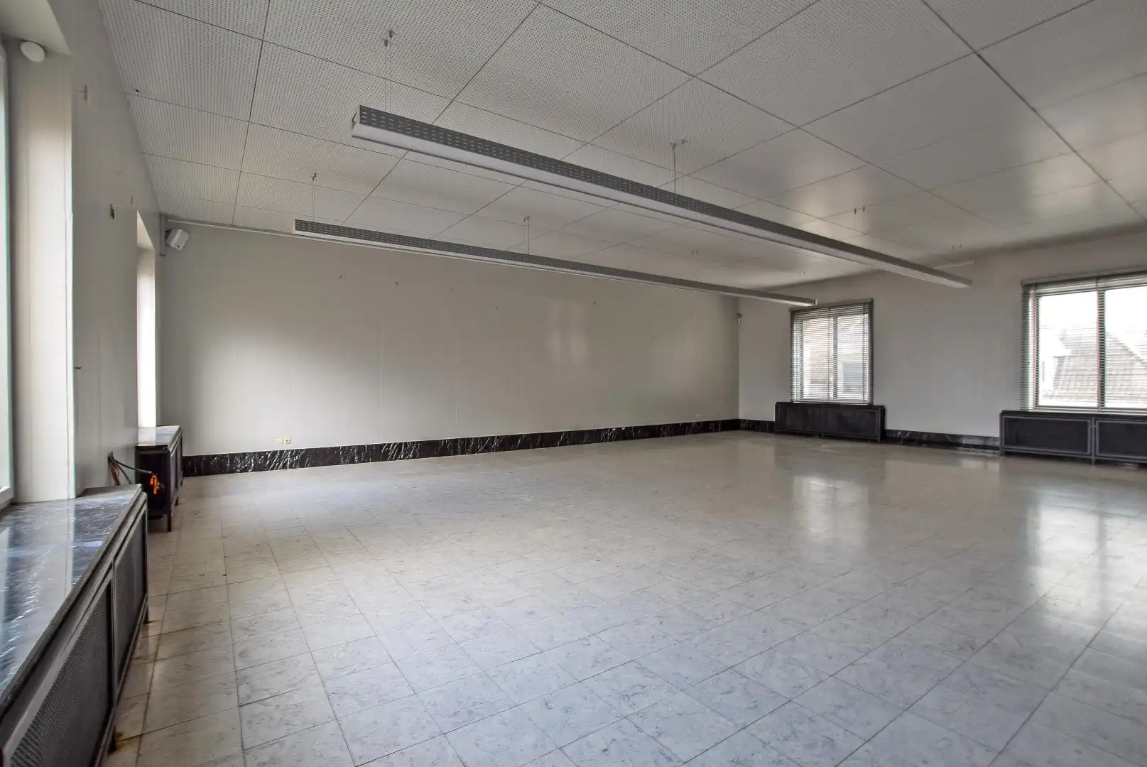 UNIEK ONTWIKKELINGSPROJECT IN HARTJE VEURNE - VOORMALIG BANKGEBOUW. foto 19