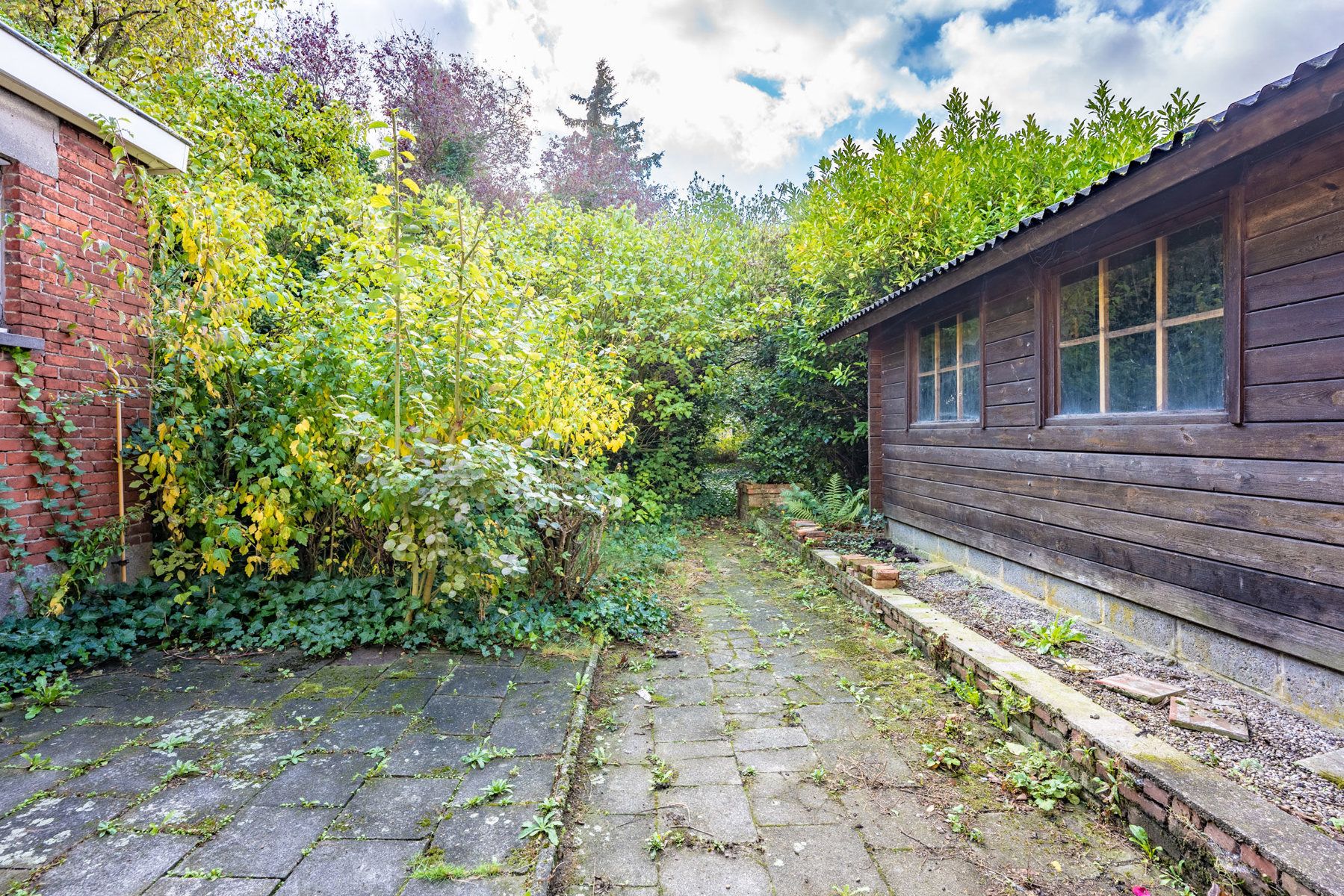 Te renoveren woning in een doodlopende straat! foto 10