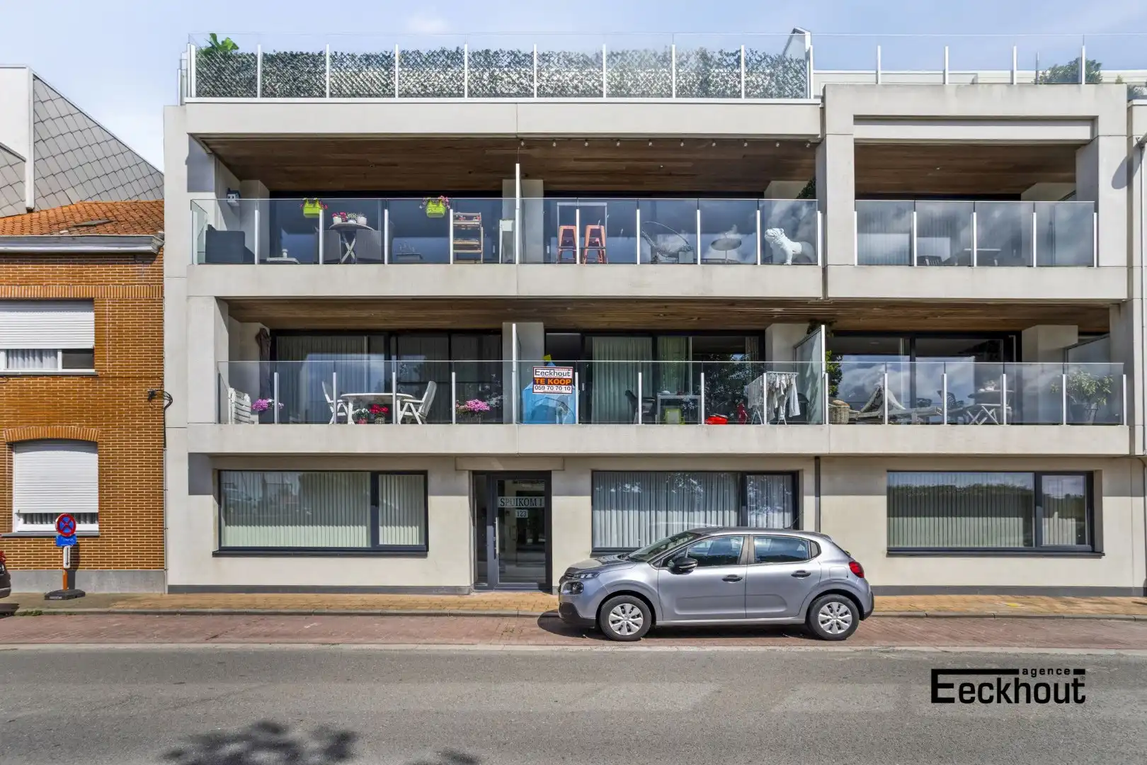 Recent 2-slaapkamerappartement met zonneterras en mooi zicht op de spuikom! foto 12