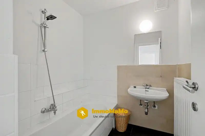 INSTAPKLAAR 2 SLPK-APPARTEMENT MET GARAGE TE KOOP IN MELLE foto 10
