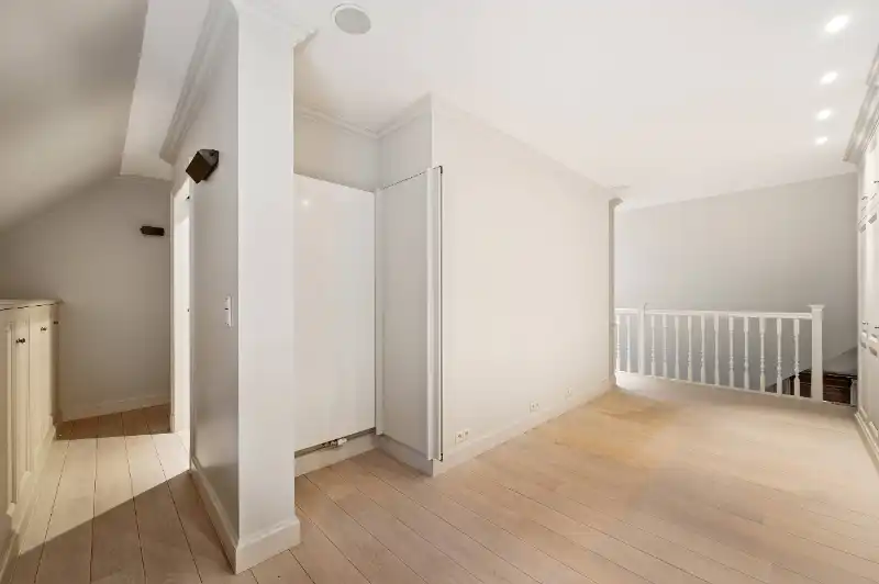 Exclusief luxe appartement van 229 m² in een prachtig parkdomein foto 15