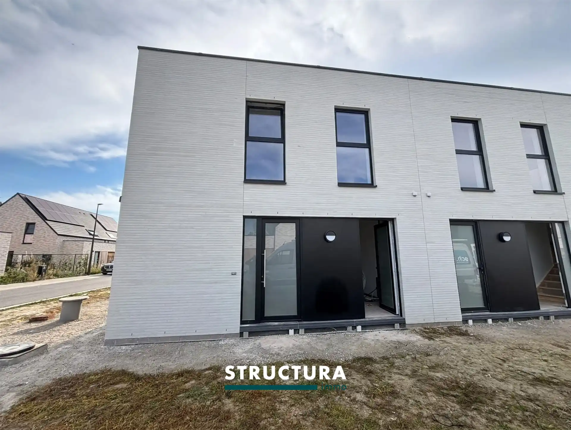 Energiezuinige nieuwbouw woning in nieuwe, rustige wijk! foto 3