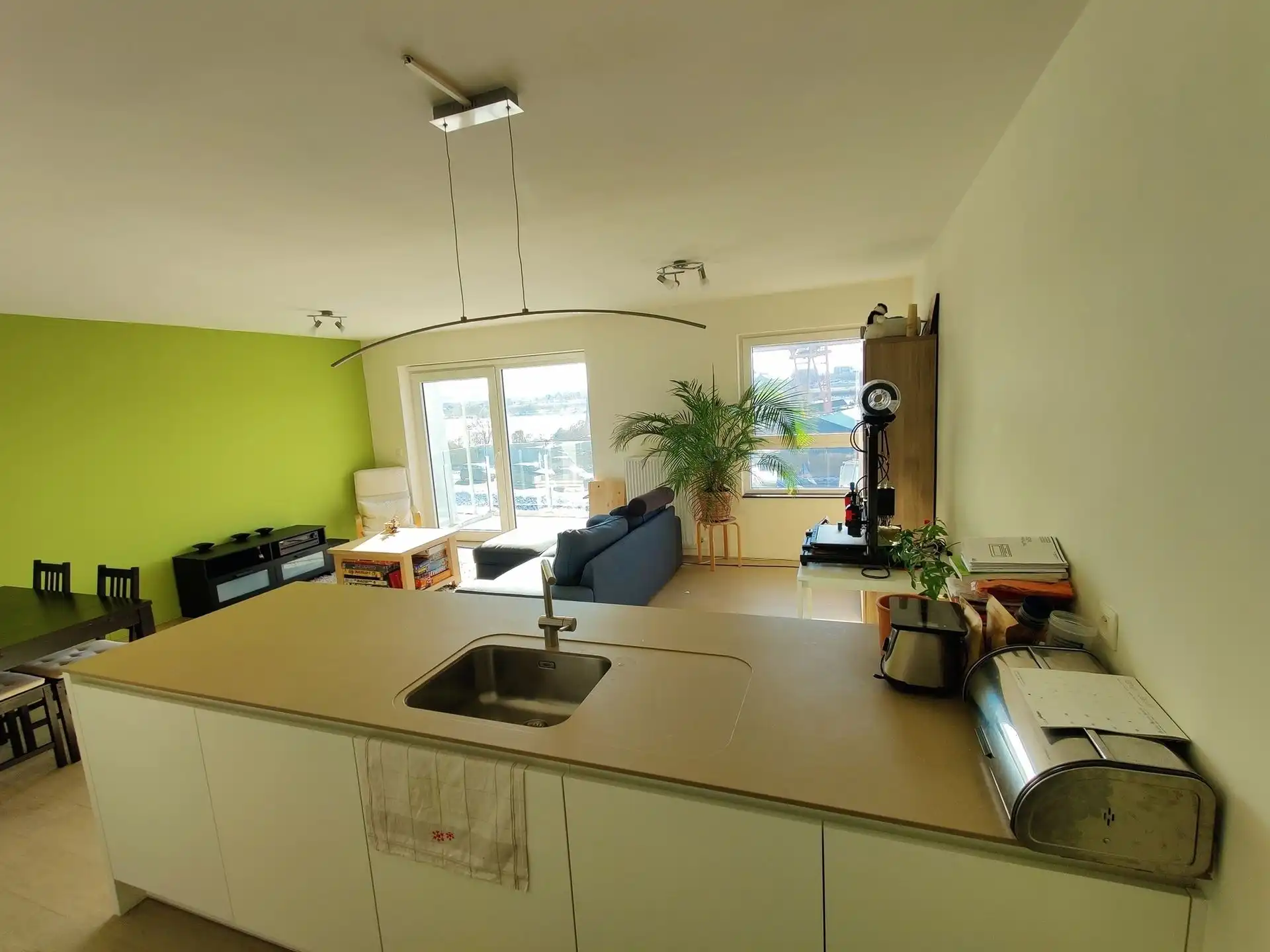 Recent instapklaar appartement met 2 slaapkamers! foto 7