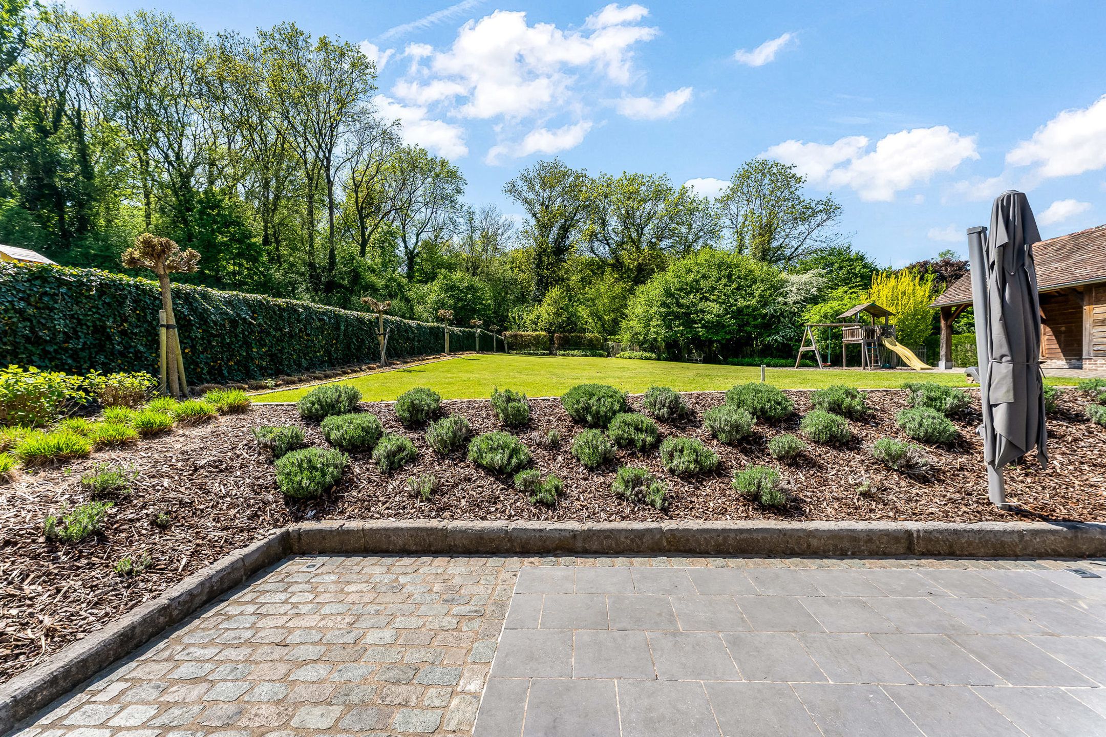 Statige villa met zuidtuin op 19a90ca te Bassenge foto 39