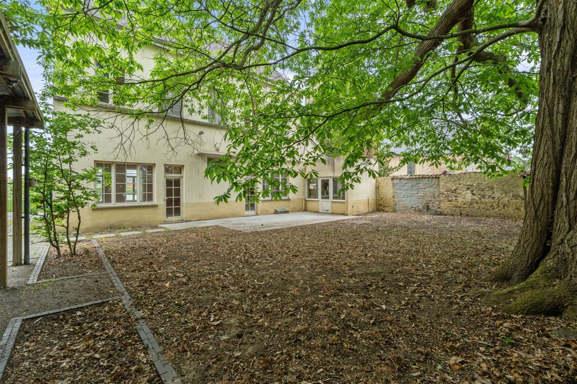 PASTORIE ST-AGATHA parochie LANDSKOUTER op een perceel van 664m² foto 11