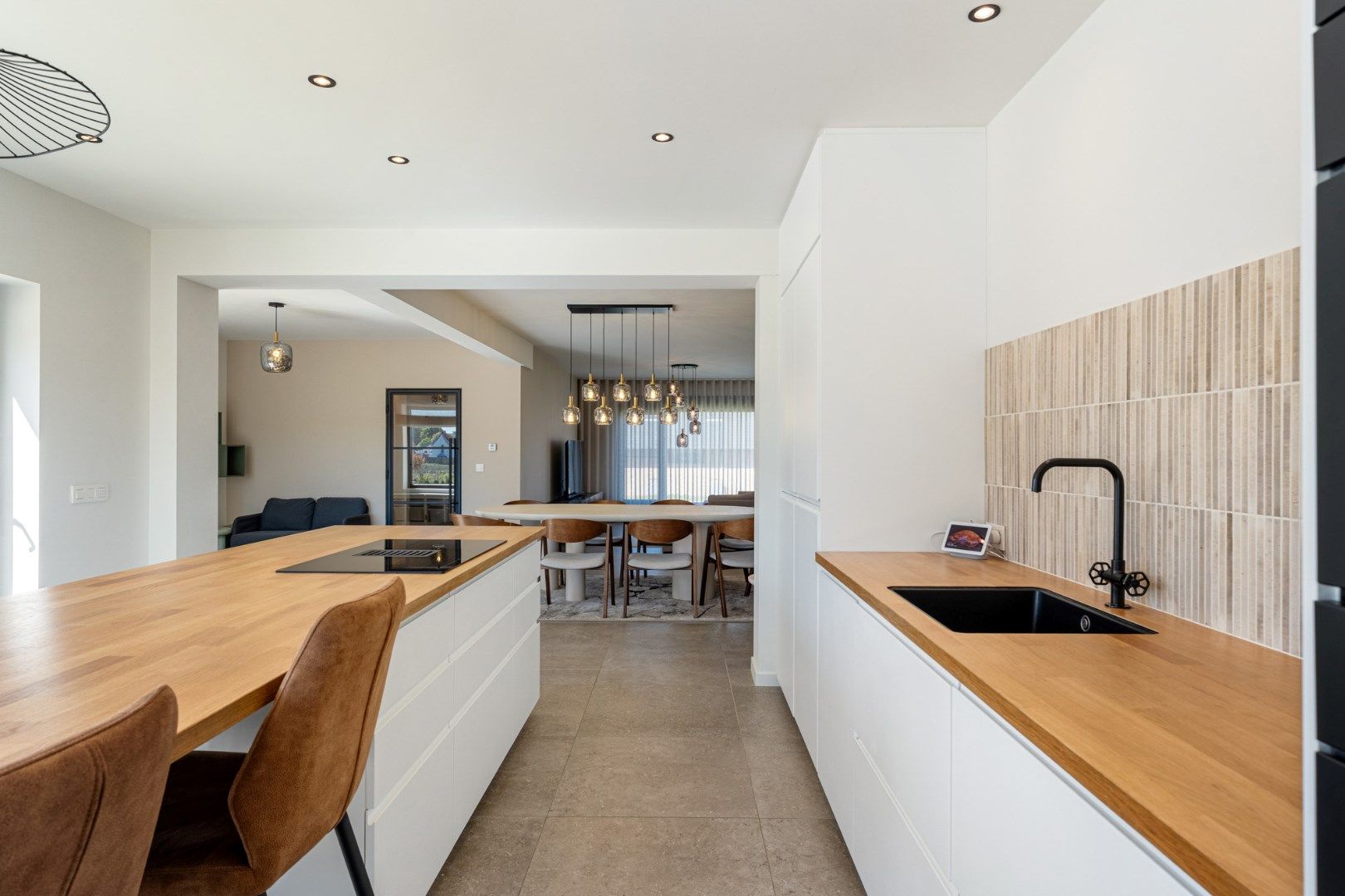 Stijlvolle designwoning met A-label in residentiële woonwijk. foto 21