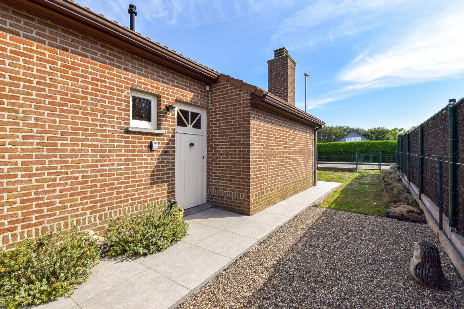 Gezellige vakantiewoning met twee slaapkamers en prachtige tuin in het Kristinapark foto 4