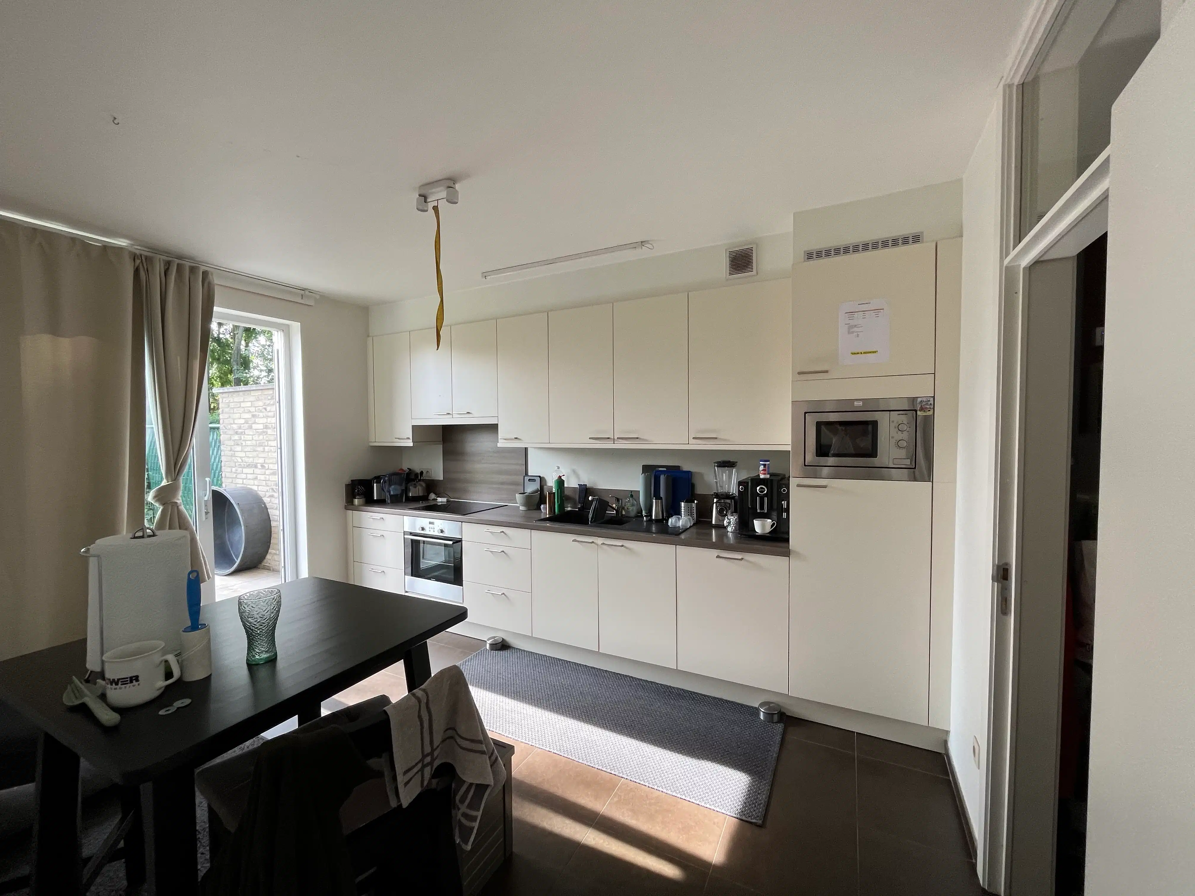 Rustig&centraal gelegen, ruime, lichtrijke woning foto 12