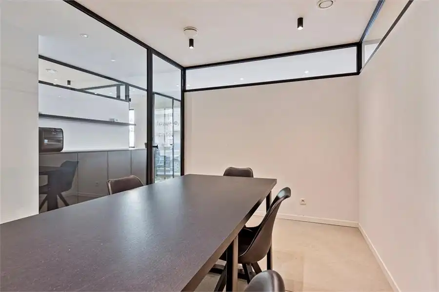 Modern kantoorgebouw te huur op toplocatie in Tessenderlo-Ham foto 12