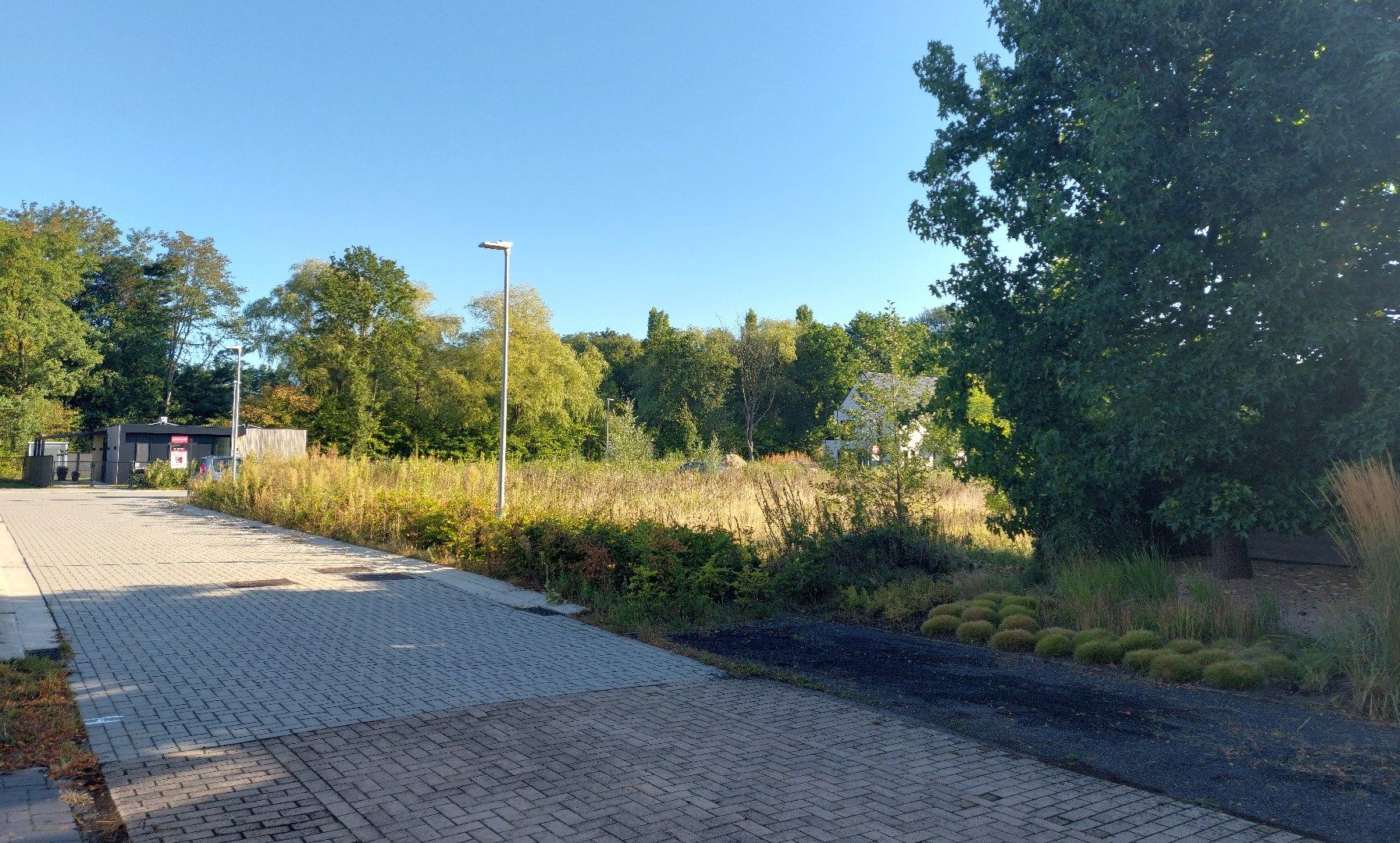Mooie bouwgrond in prachtige verkaveling te koop! foto {{pictureIndex}}
