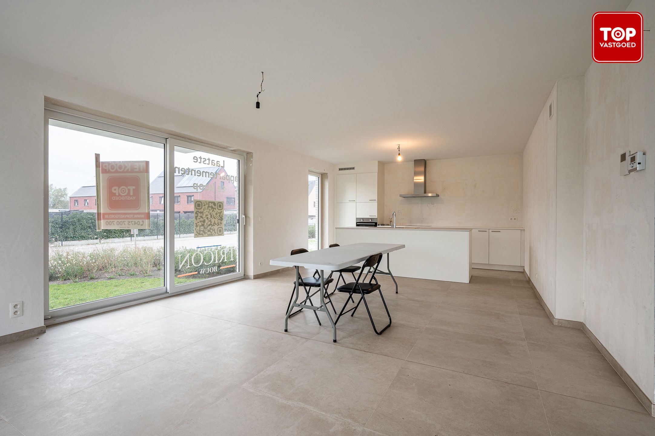 Ruim en lichtrijk nieuwbouwappartement met tuin foto 6