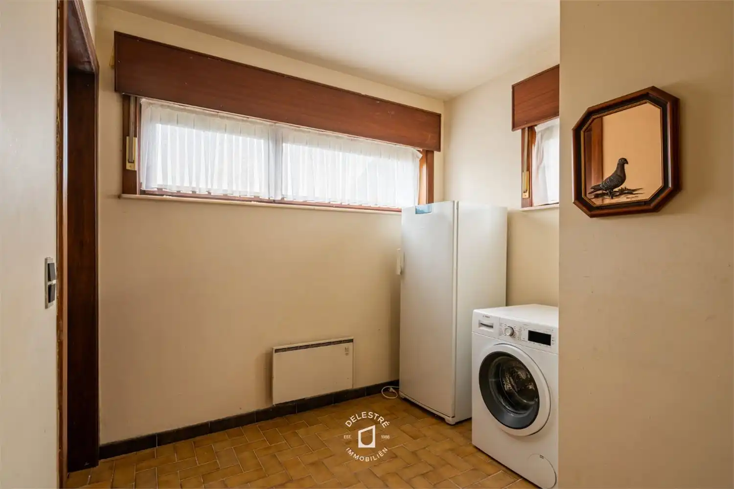 RUSTIG GELEGEN HALFOPEN MET TUIN EN GARAGE foto 14