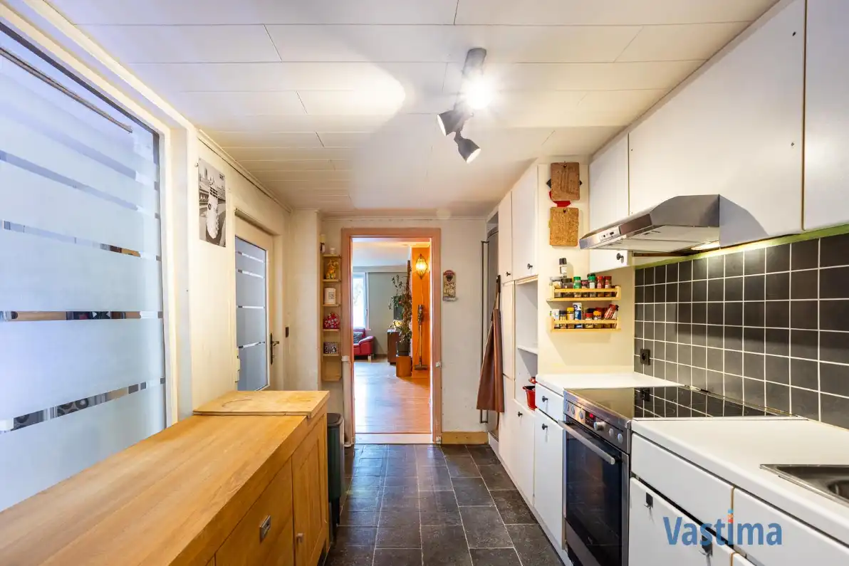 Super energiezuinige gezinswoning met tuin in hartje Nieuwerkerken foto 7