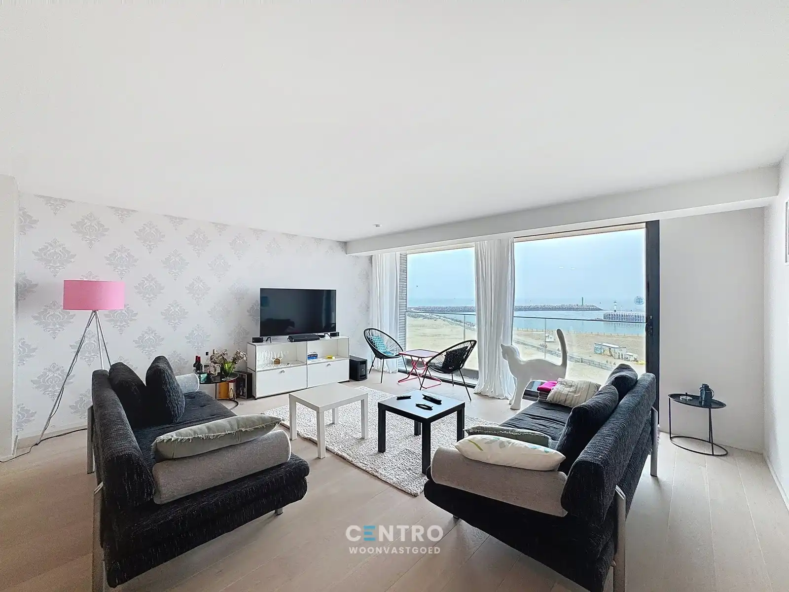 SUBLIEM appartement in residentie 'Royal Phare' te Oostende! foto 4