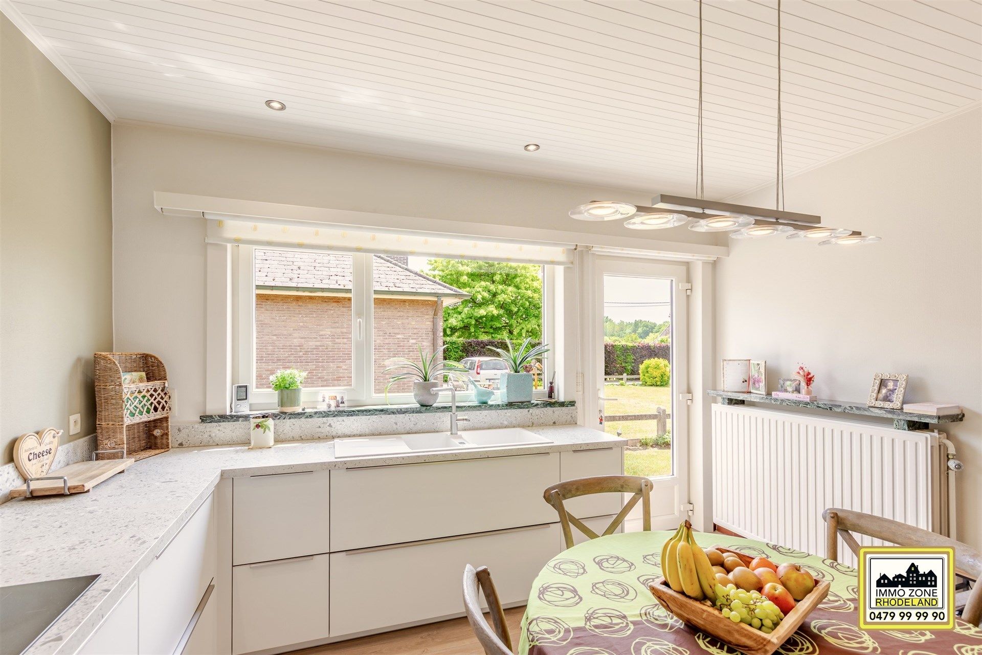 Prachtige instapklare bungalow met 3 slpks op ruim perceel foto 14