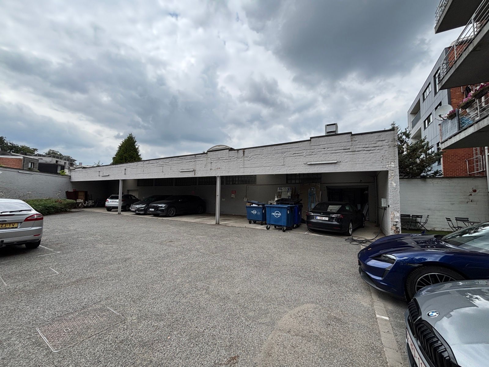 Handelsruimte met magazijn te huur in Mortsel (275 m²) foto 5