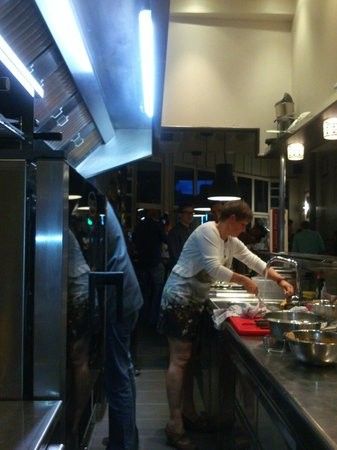 GEZOCHT: Super Ondernemer voor Horecapand met Super Ligging (Markt 16, Maaseik) foto 13